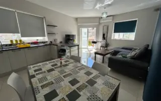 同じ種類/ 別のアパートリビング(ATLAS / アトラス) 同じ種類/ 別のアパートリビング(ATLAS / アトラス)