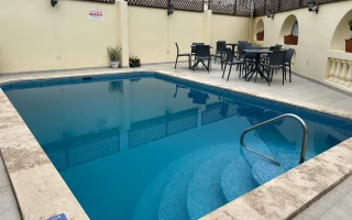 プール(Maltalingua English Language School/ マルタリングアイングリッシュスクール