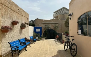 学校外観(BELS GOZO/ べルスゴゾ)