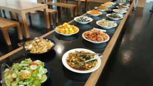 (EV Academy/イーブイアカデミー) 食事　配膳イメージ