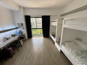 (EV Academy/イーブイアカデミー) 4人部屋2