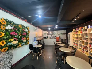 (English Fella2/イングリッシュフェラツー) 売店