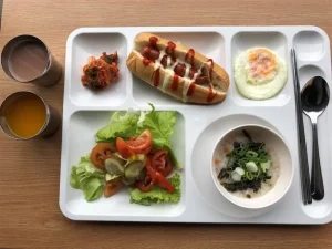 (PINES Main Campus/パインスメインキャンパス) 食事(2)