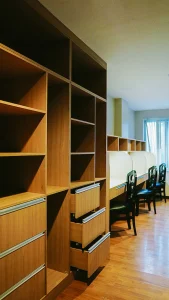 (PINES IELTS Specialized Campus/パインス アイエルツスペシャライズドキャンパス) 棚