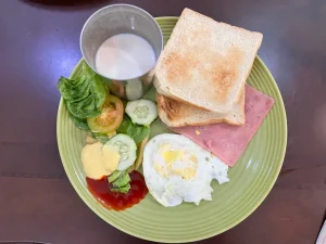 (CLARK WE ACADEMY/クラーク ウィーアカデミー) 朝食
