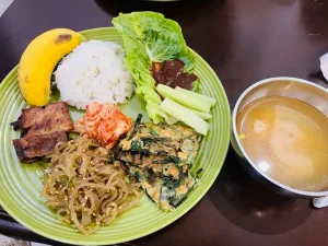 (CLARK WE ACADEMY/クラーク ウィーアカデミー) お食事
