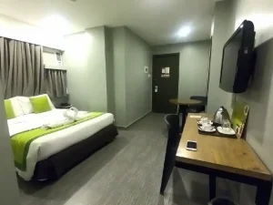 (Universe English/ユニバースイングリッシュ) Cebu R Hotel ベッド