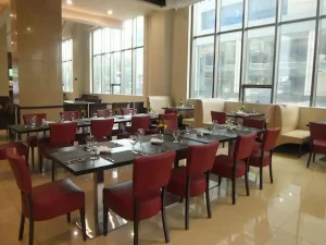 (Universe English/ユニバースイングリッシュ) Manderin Plaza Hotel(2)