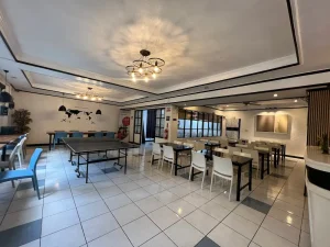 (A&J/エーアンドジェイ) 食堂