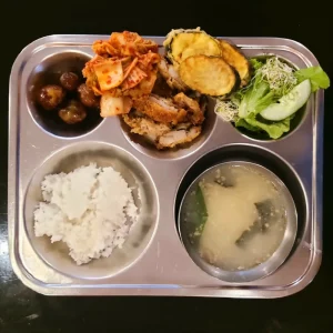 (A&J/エーアンドジェイ) 夕食