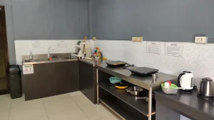 (CIEC/シーアイイーシー) 共用給湯室