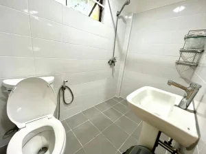 English Fella1/イングリッシュフェラワン) プレミアム2人部屋・バストイレ