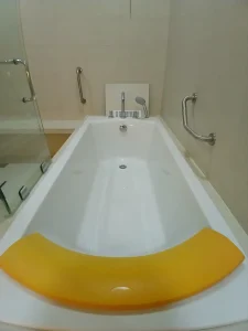(A&J ECO Campus/エーアンドジェーエコキャンパス) バスタブ
