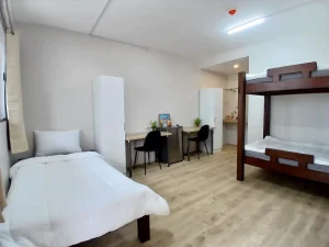 (A&J ECO Campus/エーアンドジェーエコキャンパス）3人部屋
