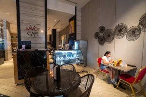 (QQ English Beach Front/キューキューイングリッシュビーチフロント) カフェ