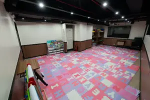 (QQ English Beach Front/キューキューイングリッシュビーチフロント)キッズ室