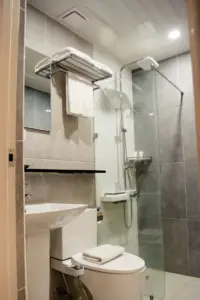(CIP/シーアイピー)外部ホテル寮人1~2部屋（キング）トイレシャワー