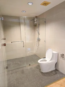 (EV La Mer Campus_イーブイラメールキャンパス)4人部屋-女性トイレ