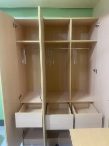 IMS Academy アイエムエスアカデミー 3人部屋 収納棚 3人部屋