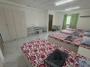 (E-ROOM/イールーム) ベッド4人部屋 2