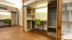 (CELLA Premium/セラプレミアム) 4人部屋-机