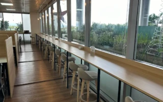(First English/ファーストイングリッシュ) 飲食フリースペース