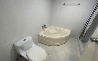 (Cebu Blue Ocean Academy/セブブルーオーシャンアカデミー) トイレ・バスタブ付き