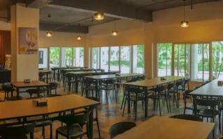 (GENIUS/ジーニアス)食堂