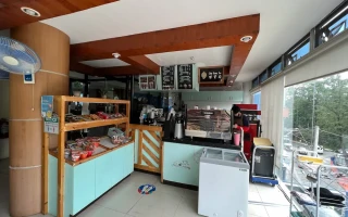 (PINES Main Campus/パインスメインキャンパス) カフェ 売店