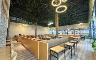 (PINES Main Campus/パインスメインキャンパス) カフェテリア