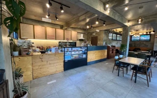 (Baguio JIC/バギオジェイアイシー) カフェ(2024年6月中にJIC独自の新しいカフェを建設予定)