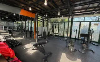 (Baguio JIC Premium/バギオジェイアイシープレミアム) ジム