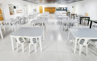 (BTES/ビーティーイーエス) 食堂