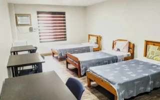 (HELP CLARK/ヘルプクラーク) 3人部屋