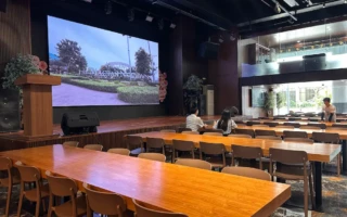 (QQ English Beach Front/キューキューイングリッシュビーチフロント)食堂/フリースペース