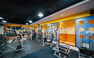 (QQ English IT Park/キューキューイングリッシュアイティパーク)フィットネスジム