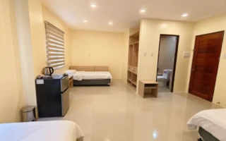 (Winning English Academy/ウィニングイングリッシュアカデミー)3人部屋(2)