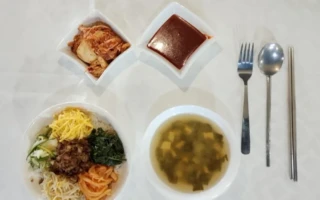 IMS Academy アイエムエスアカデミー 食事 食事1