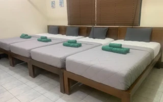 IMS Academy アイエムエスアカデミー 4人部屋 ベッド2台 4人部屋