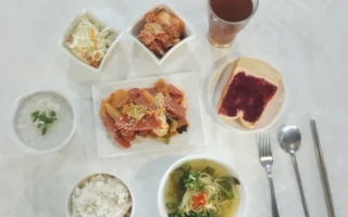 IMS Academy アイエムエスアカデミー 食事 食事2